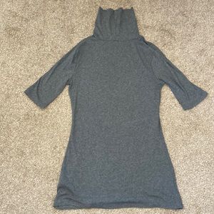 Grey turtleneck